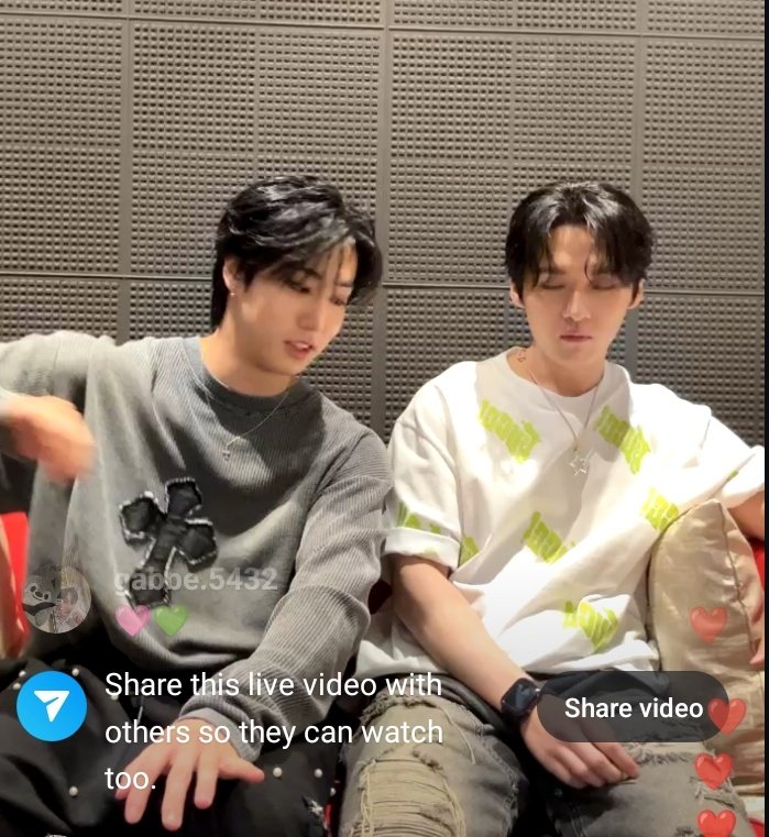 yangfiry's tweet image. empezó live minsungooo