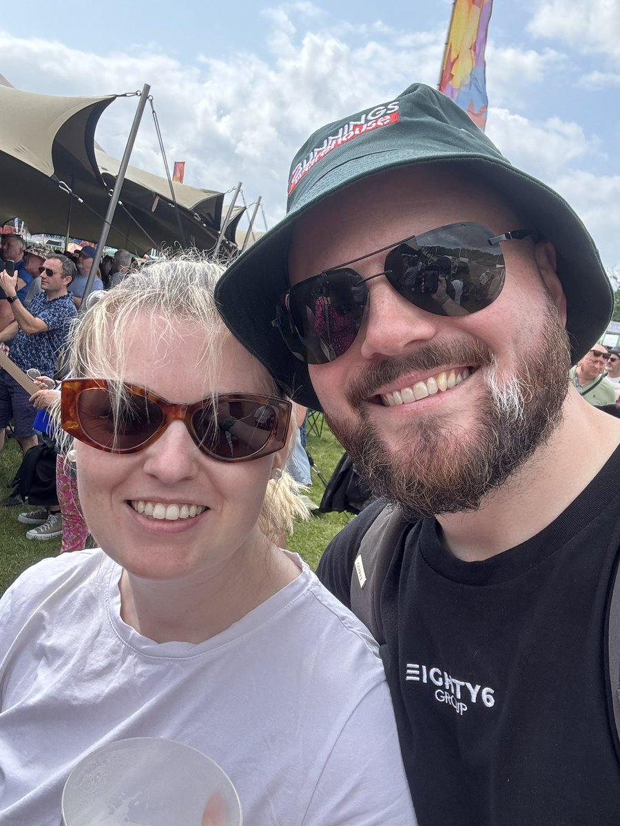 richiekav's tweet image. Just me and the wife improving your timeline! ☘️💚