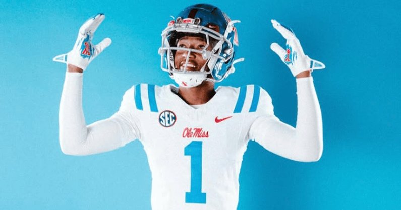 TheCFBNation's tweet image. Buford (GA) 2026 3 🌟 SAF Recruit Nascar McCoy Has Announced His Commitment To The University of Mississippi
McCoy Is The #39 Ranked SAF In The '26 Class & Top 500 Overall
#GoCFB #CollegeFootball #HottyToddy #OleMiss @Nassirtheking24