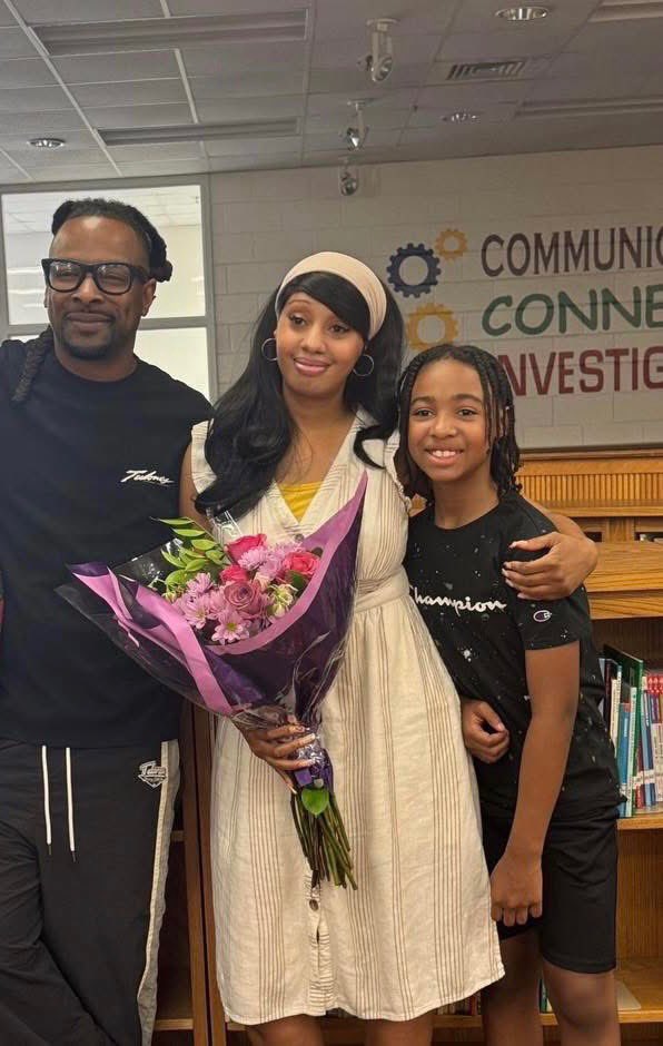 PGE_HCS's tweet image. Congratulations to our Educational Support Personnel of the Year! 🎉
We are so proud to honor our AMAZING School Secretary, Ms. Long, for her dedication, kindness, and tireless work behind the scenes. She is the heart of our front office and a true hero to our community! ❤️ #ESPY