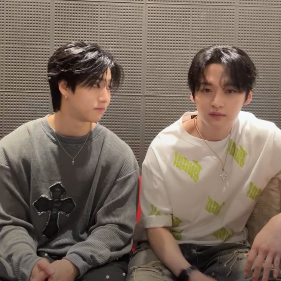 yslcheol's tweet image. minsung live core is just lee know and han jisung fond gazing each other while the other one yaps