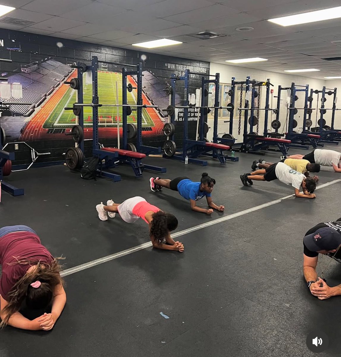 basdjacksilva's tweet image. Fit for Life is a wonderful partnership between @mystlukes and the @BethlehemAreaSD dedicated to providing students a variety experiences dedicated to lifelong health and fitness. #BASDproud of Dr. Anthes and the FFL coaches for their great work with this program. 👏