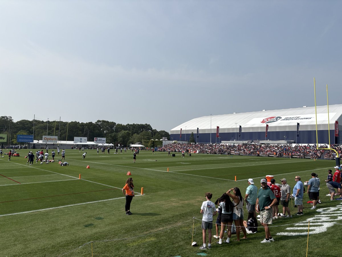 Day 4. 

Packed hours for the #Patriots on this Saturday.