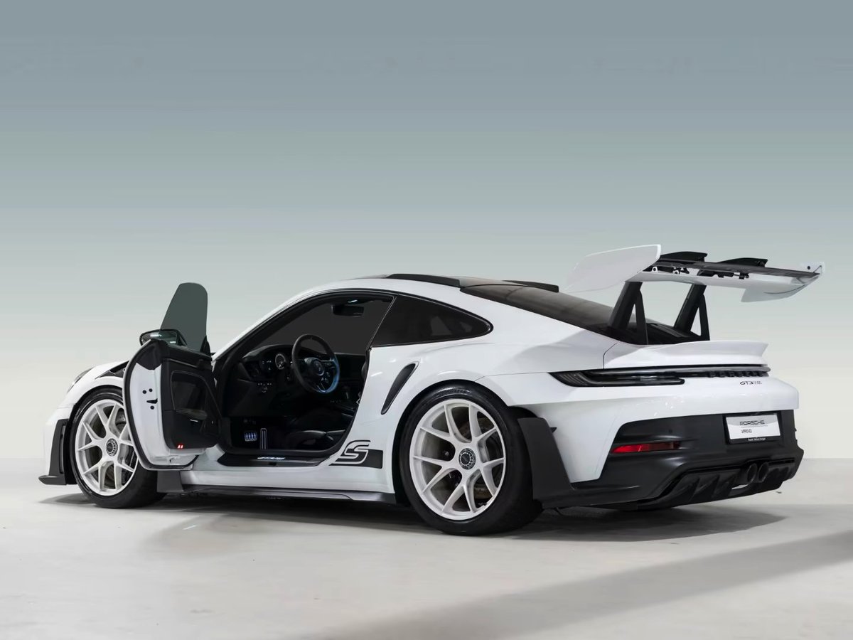 Earlsimxx's tweet image. GT3 RS Weissach with matching white trims