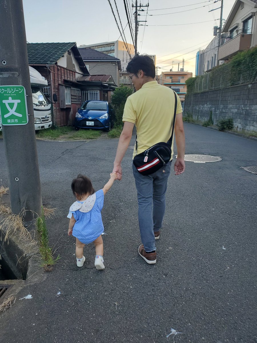 k_ishida1009's tweet image. つい１年前までNICUに入っていたのに、今はもう外でお散もできるようになりました。👶