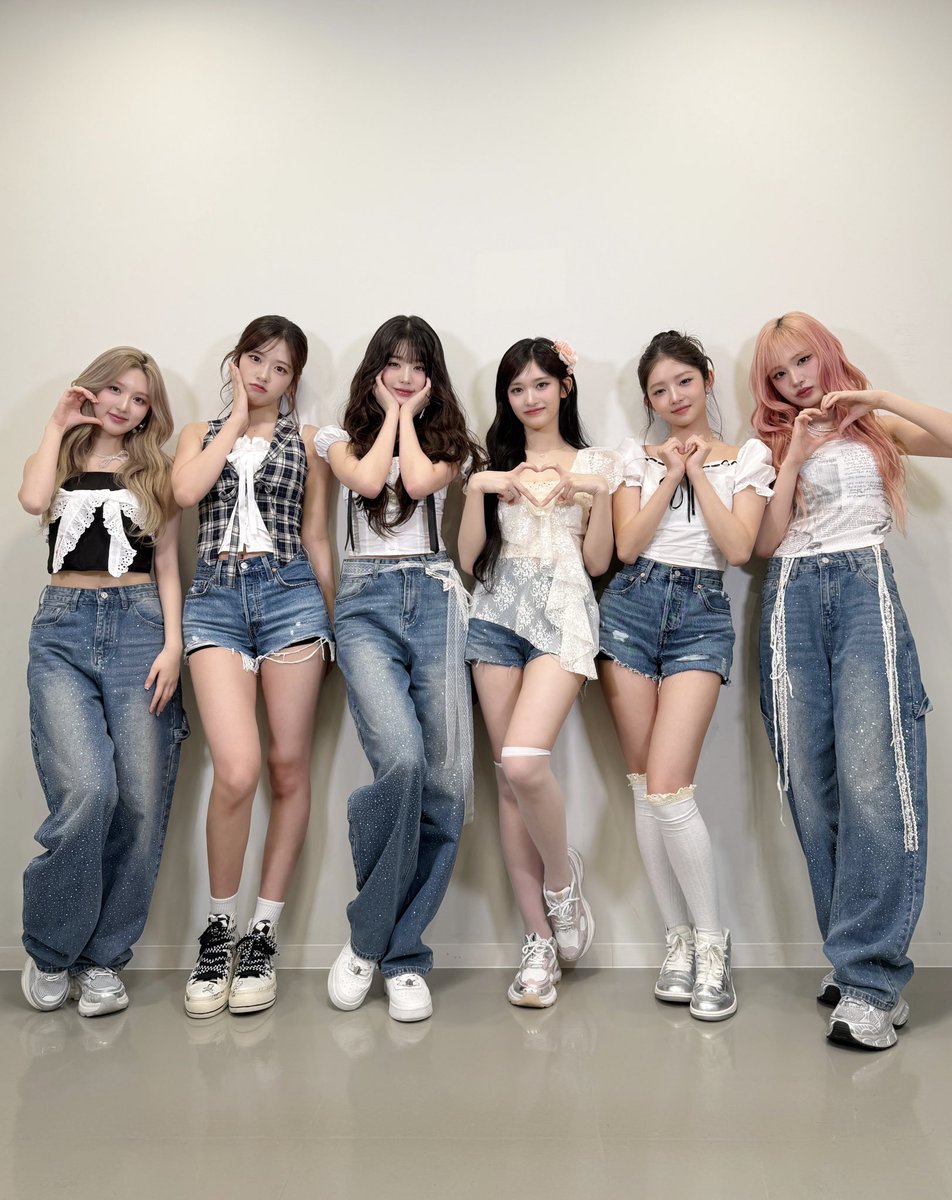 withmusic_fc's tweet image. 📸
「with MUSIC」
ご覧いただきありがとうございました💕
「DARE ME」いかがでしたか?
JAPAN 3rd EP 発売まであと4日🪄
🎧DOWNLOAD / STREAMING
ive.lnk.to/qSldSj
💿CD
va.lnk.to/qUsfDX
@ntv_withmusic
#IVE #アイヴ #아이브
#IVE_DAREME
#IVE_BeAlright