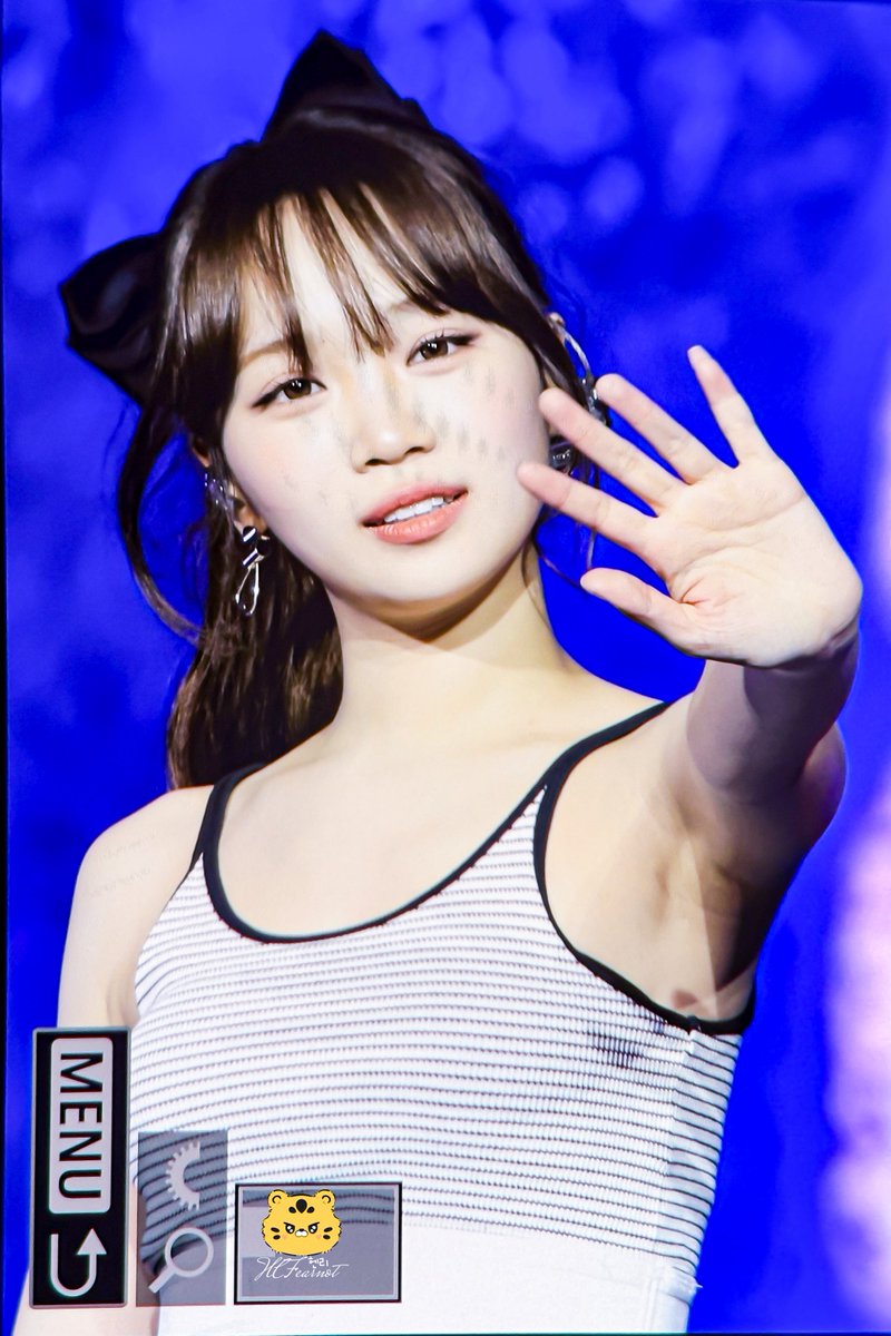 HCFEARNOT's tweet image. 250726 HongKong Encore 🐯
#LE_SSERAFIM #르세라핌 #ルセラフィム
#KIMCHAEWON #김채원 #チェウォン