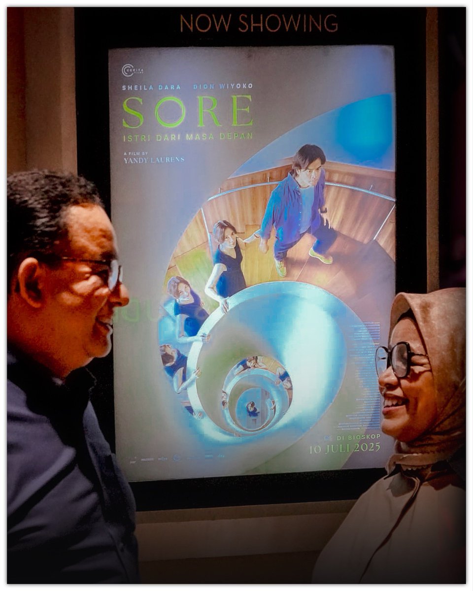 Tanya: perlu berapa kali menonton Sore agar perasaan manis getirnya tak lagi mencekat dan menetap dalam benak? Terima kasih utk semua yg terlibat menghadirkan kisah ini dan membuat kita turut tenggelam dalam perjalanan Sore, Jo, dan Waktu. Ini film yg harus dialami berulang kali.