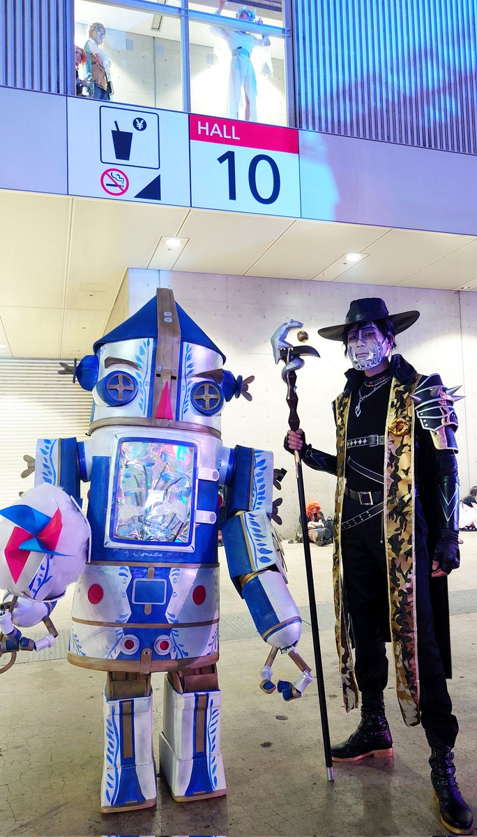 hide_OMEGA's tweet image. #第五人格7周年 
#第五人格DigDigSeven #コスプレ
公式で頑張ってた相互さん達と📸
雑貨商:きょへ @cos_khy
ボンボン:晴原ハルカ @haruharuharu003
機械技師:オバケのQ @oba_9chan
バッツマン:まじめ @majime003
泥棒:ティム @Cosplayism
長時間お疲れ様でした〜(´ー｀)ノ