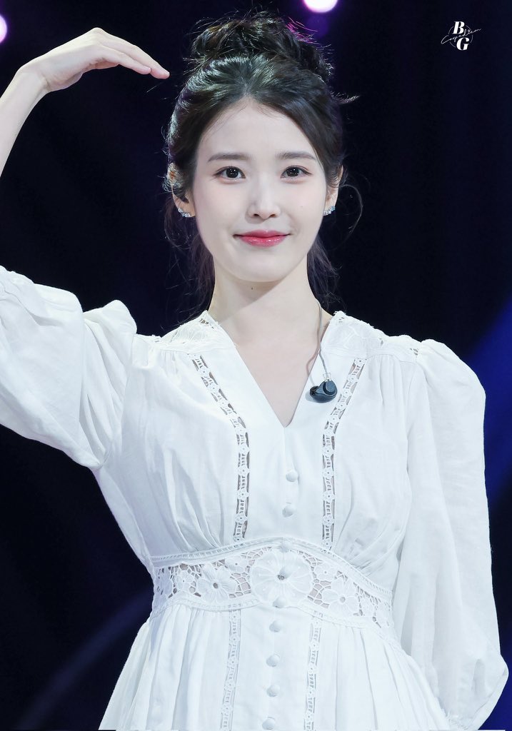 cool_sa2da's tweet image. 흐아아아아아 너무 예뻐🥹🥹🥹🤍☁️