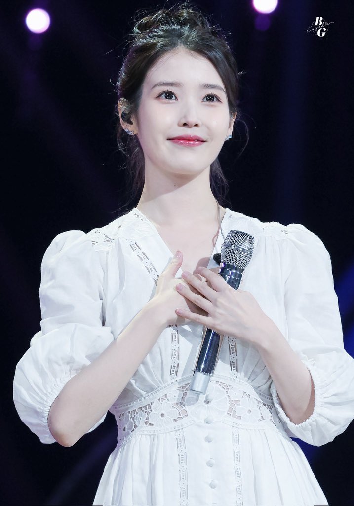cool_sa2da's tweet image. 흐아아아아아 너무 예뻐🥹🥹🥹🤍☁️