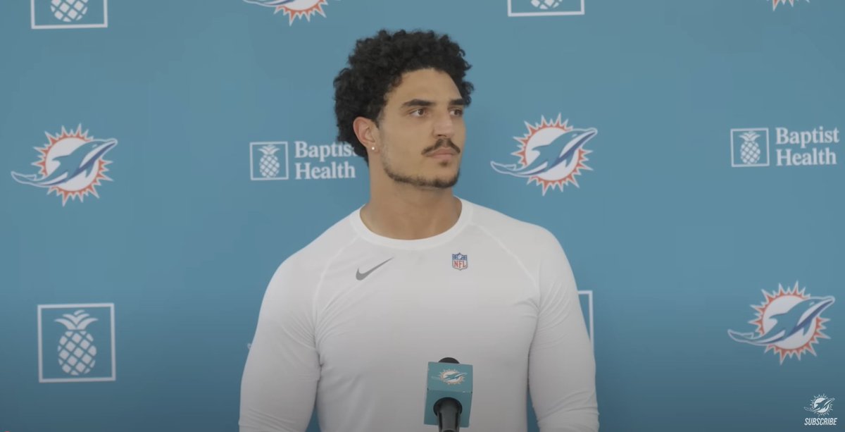 TheFishTank (@thefishtank81) on Twitter photo If you are a young athlete, college athlete...hell, even a professional athlete who will interface with media, I strongly suggest watching the way <a href="/JJPhillips15/">Jaelan Phillips ;🕴🏾®</a> conducts himself in a press availability. If you provide media training, Jaelan is giving you teach tape each and every If you are a young athlete, college athlete...hell, even a professional athlete who will interface with media, I strongly suggest watching the way <a href="/JJPhillips15/">Jaelan Phillips ;🕴🏾®</a> conducts himself in a press availability. If you provide media training, Jaelan is giving you teach tape each and every
