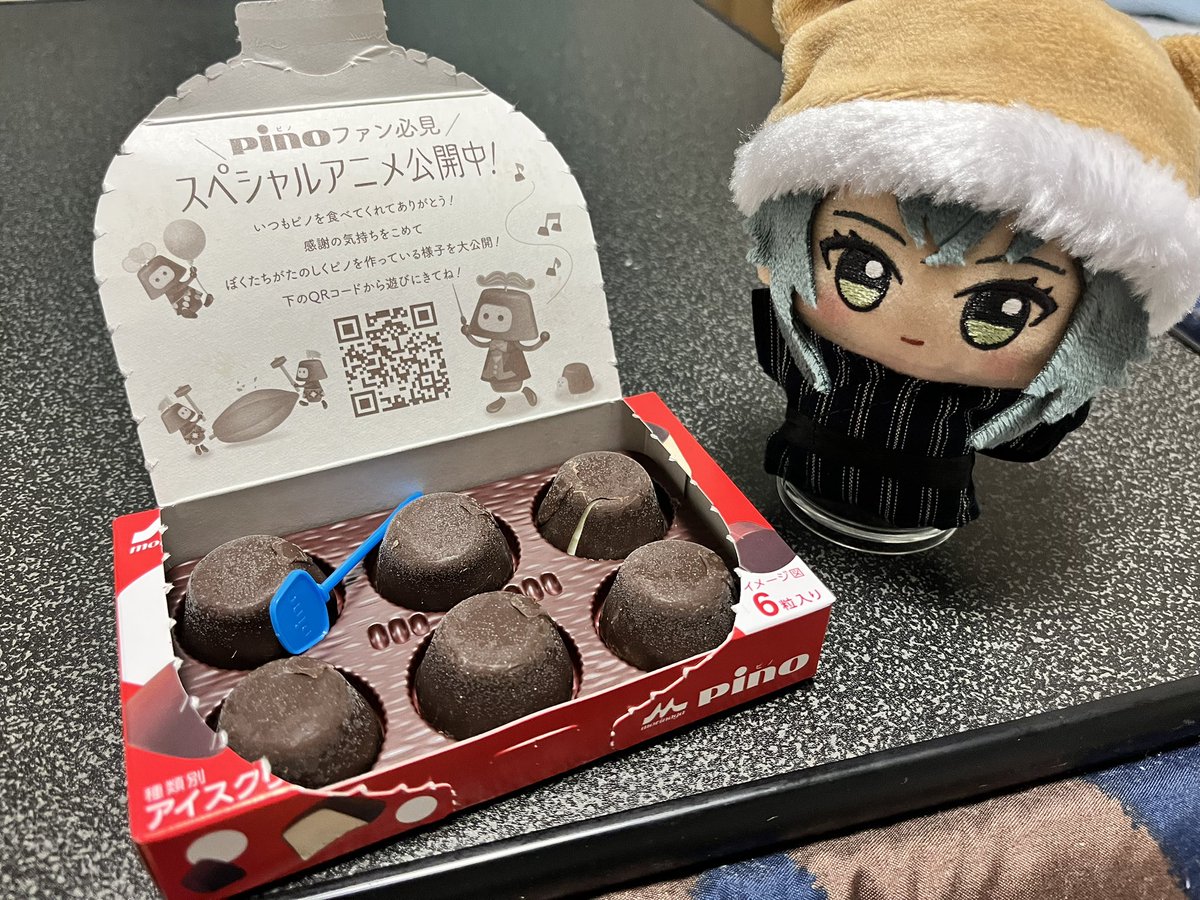 Zuaq8U's tweet image. Ｐ「ピノあげるので機嫌直してください。」
🦔「まあ、過ぎた事はいいよ、それより早く食べさせて‼︎」
＃初星学園ぬいぬい部