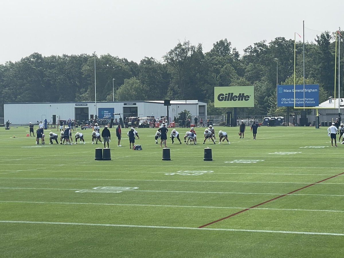 BenVolin's tweet image. A hazy but cooler day in Foxborough for Day 4. The stands are maxed out