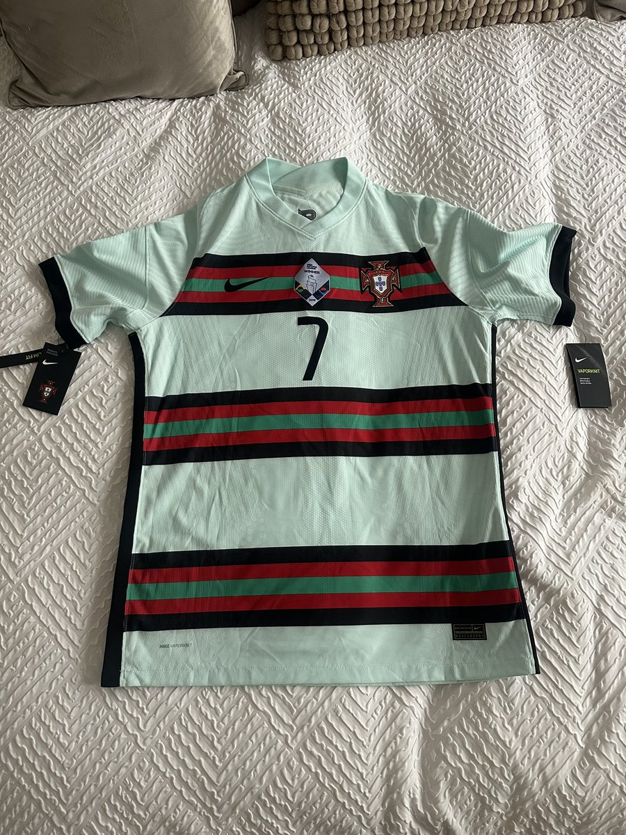 Banging Shirts💥 tweet media