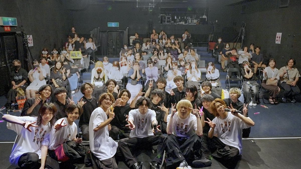 FlyN_official's tweet image. 【Fly-N アニソンフェス in 横浜 無事終了!】
ファンの皆さまのおかげで駆け抜けることができました!
ご来場いただいたファンの皆さま、熱い声援をたくさんありがとうございました!
ついに全員集結!
後日Fly-NチャンネルにてLive映像も上がりますのでお楽しみに!
#フラインアニソンフェス