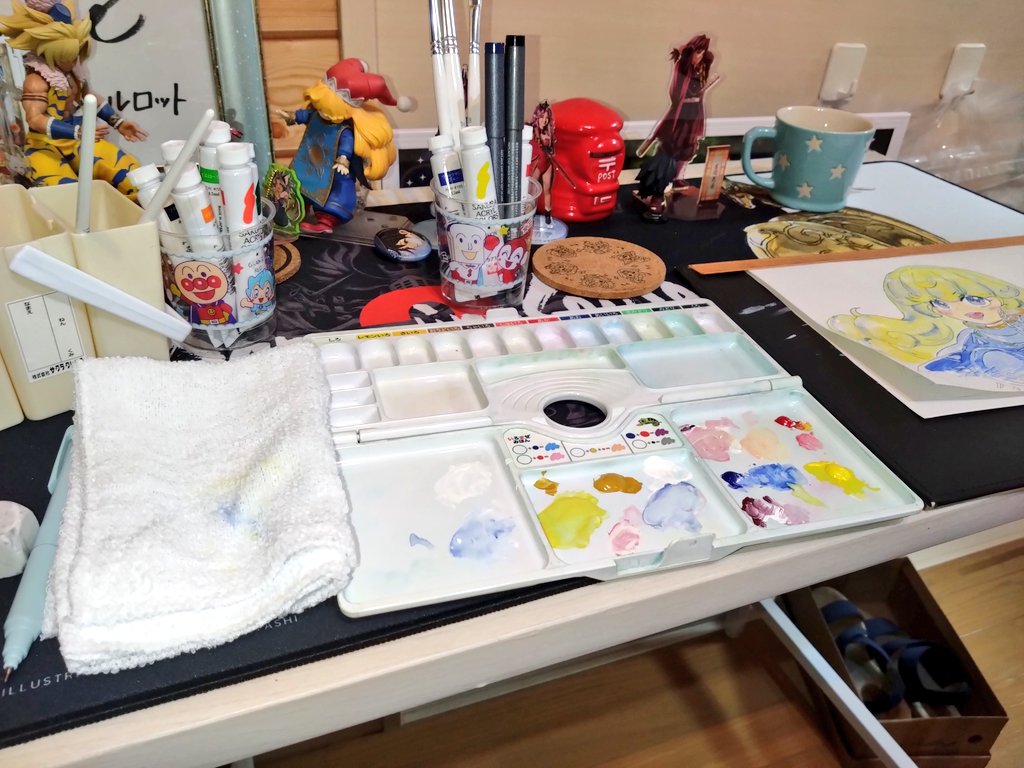 n_kaori0919's tweet image. 線画なぞっていたらパレットの上に猫降ってきて焦った
今回は大丈夫だったけど、気を付けてあげないと…