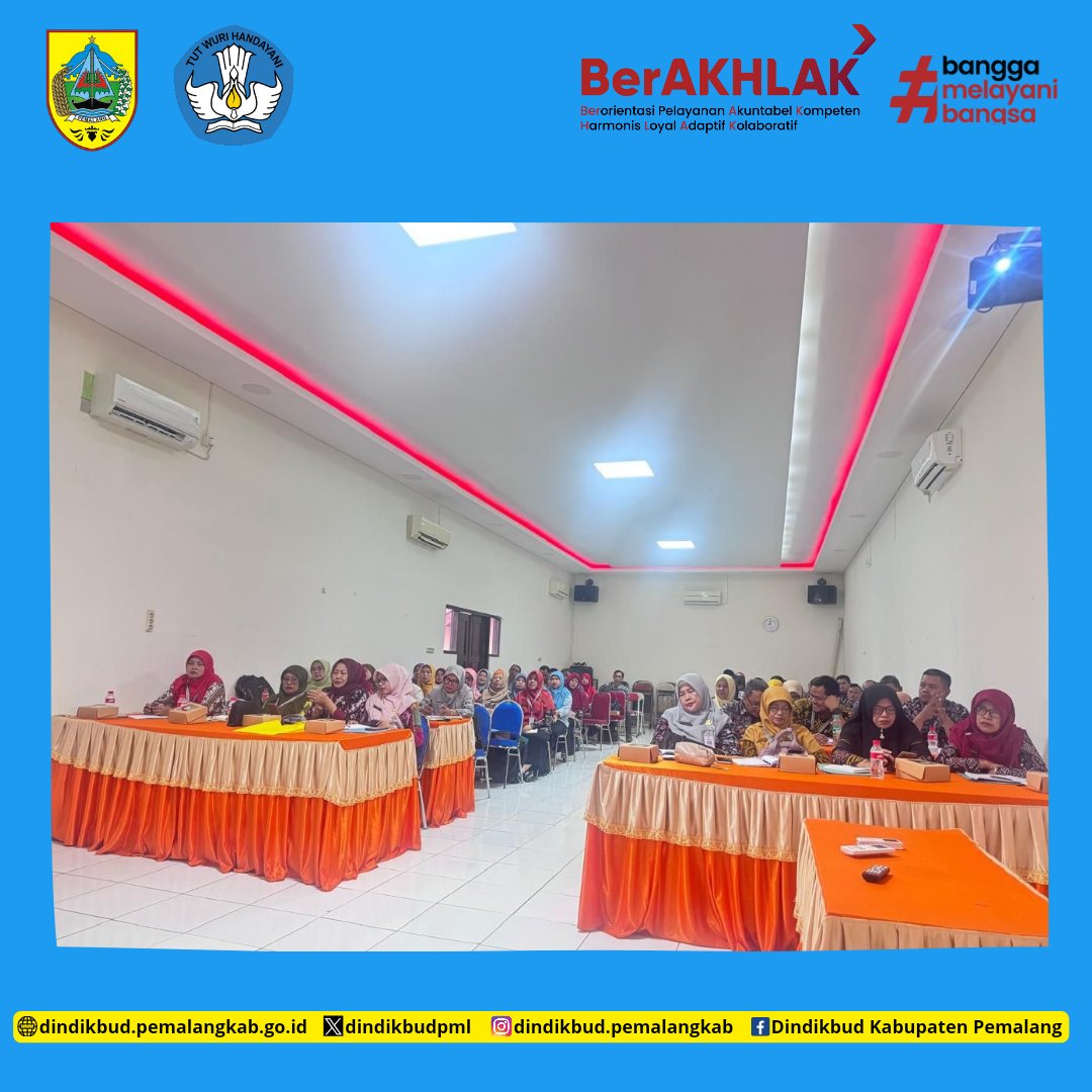 Kamis, 24 Juli 2025 Dinas Pendidikan dan Kebudayaan Kabupaten Pemalang melalui Bidang Pembinaan Tendik mengadakan Rapat Koordinasi dalam rangka percepatan penataan guru ASN dan Non ASN di Satuan Pendidikan yang bertempat di aula 1 Dindikbud Kabupaten Pemalang.