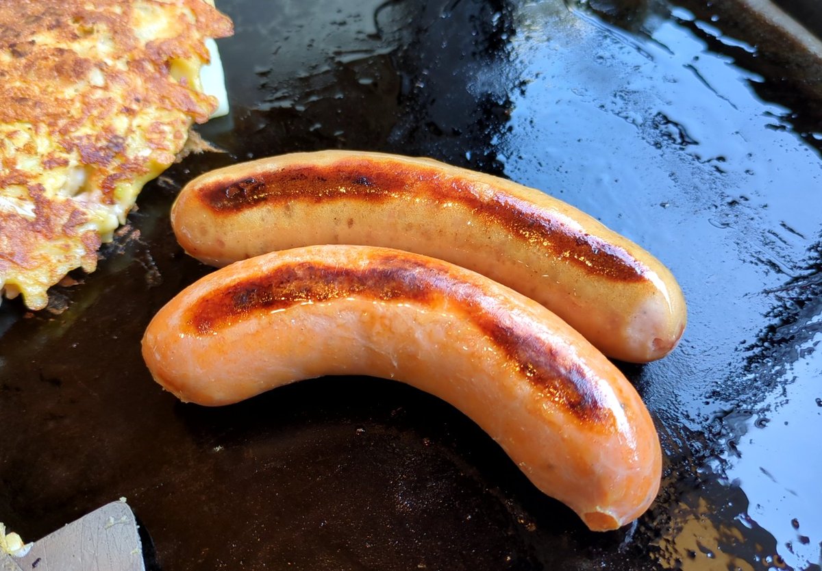 昼めっし😋✨
道頓堀✨
なんかお好み焼きが食べたくなったので来ちゃった(&gt;ヮ&lt;*)🍀
ミックスとか海鮮とかもんじゃとかいっぱい食べました。
とっても美味しかったです(*´ч`*)大満足✨