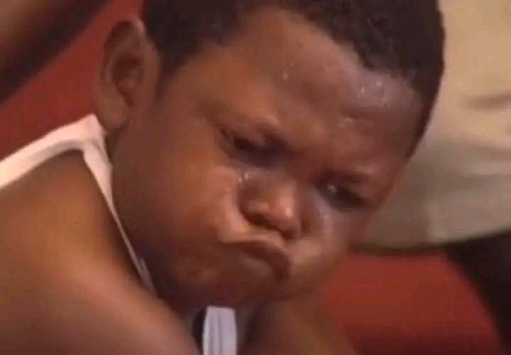 dion_gentle's tweet image. Tser3 S3 Afia odo de3 lies nkoaa oh. You lied to us that Bawumia will win and also Daddy lumba is alive hm