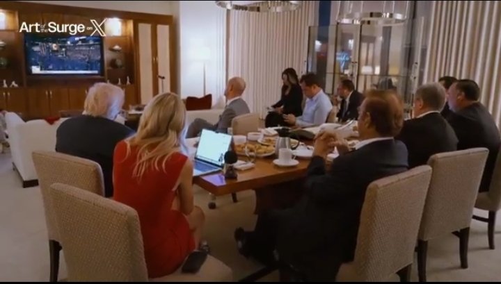 maliba_harith's tweet image. What you need as a presidential candidate in your room during campaigns .
Everyone around you must do something to ensure that your message is received by the population