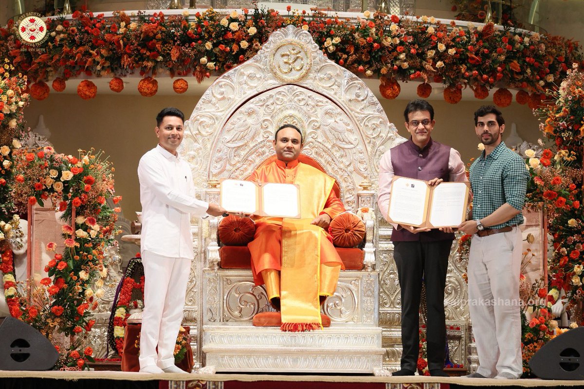 naav_ai's tweet image. Today, on Sadguru Sri Madhusudan Sai’s birthday, we’re honoured to partner with Sri Sathya Sai Premamrutha Prakashana to take India’s timeless spiritual wisdom beyond language barriers both in India and across the world.🙏🏼⭐️

@sri_madhu_sai @vikramsampath @heysandeeep