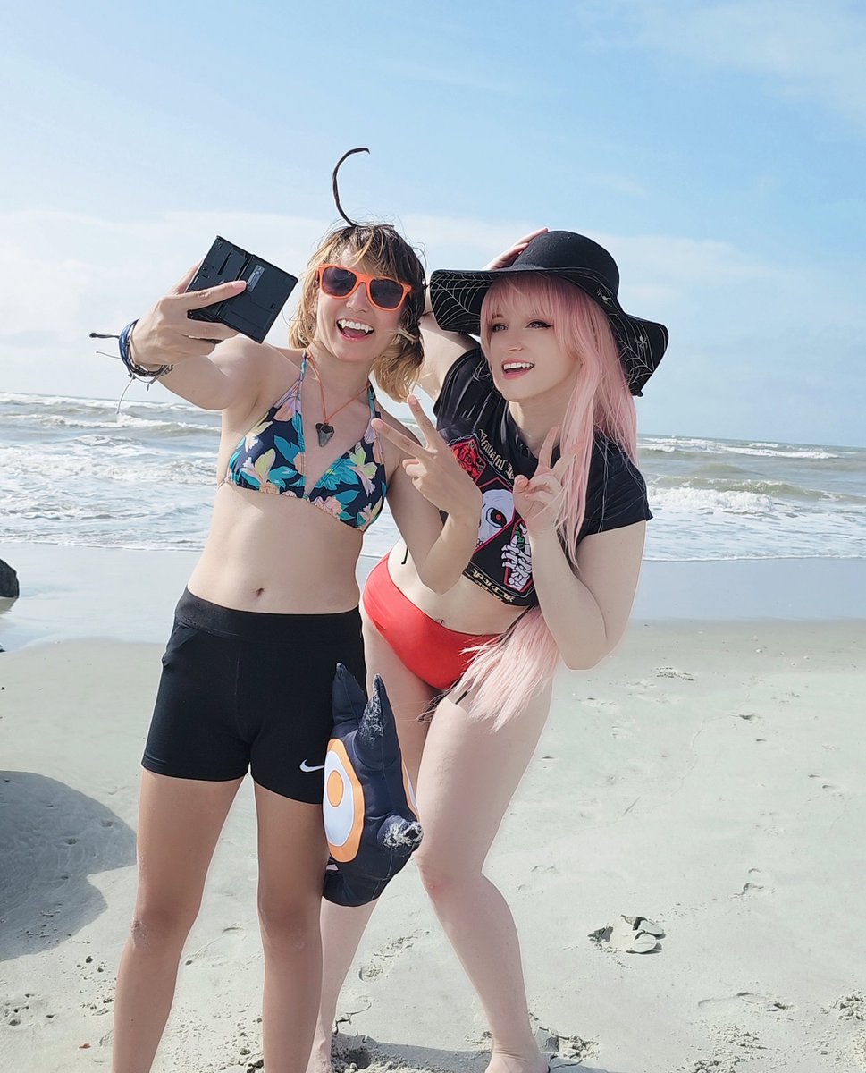 Minalinzee's tweet image. Good morning ♡
This is our Holonatsu~
#gigimurin #moricalliope
