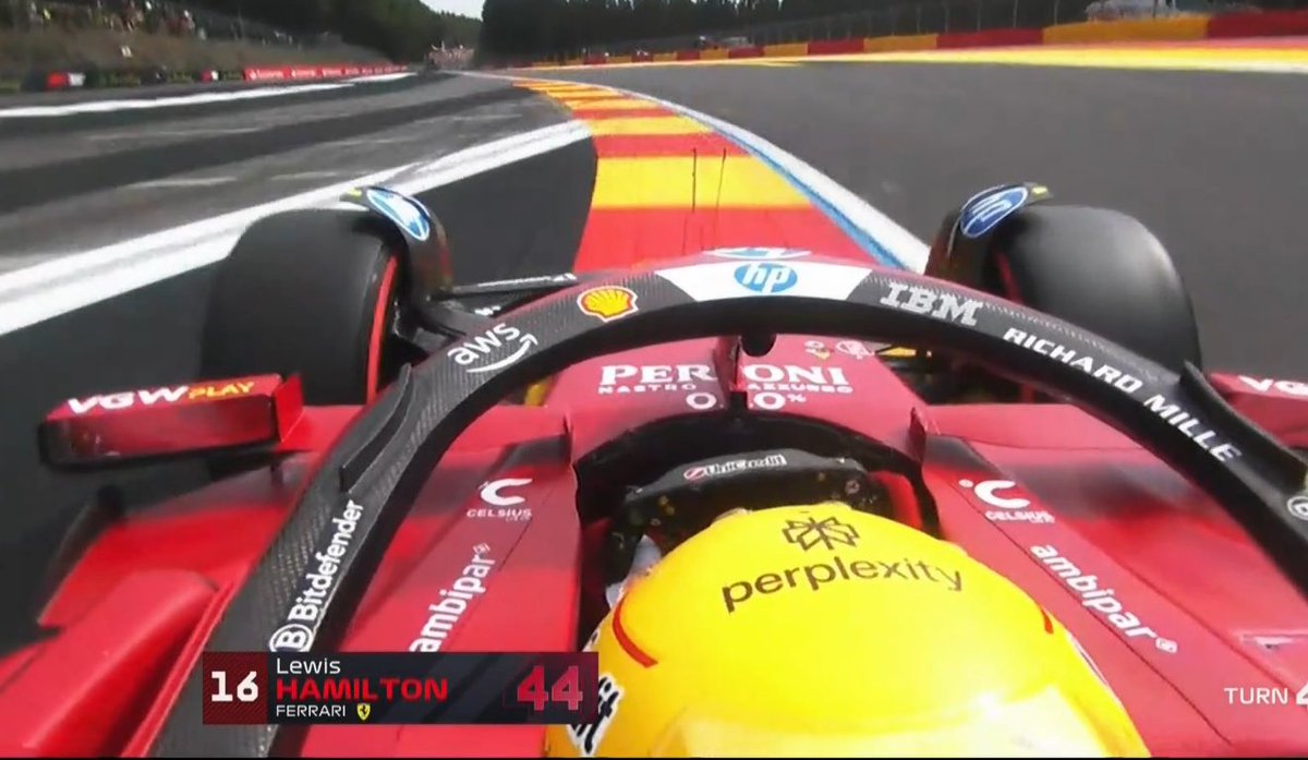The moment that caused Lewis Hamilton’s lap to be deleted.

#BelgianGP 🇧🇪