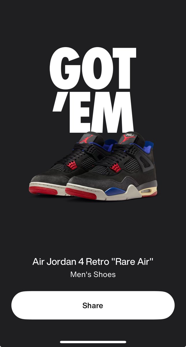 WesleyWritez's tweet image. That waiting queue had me on the edge of my seat. Felt like I was in a Tarantino movie .  Jordan 4 Rare Air 🔥