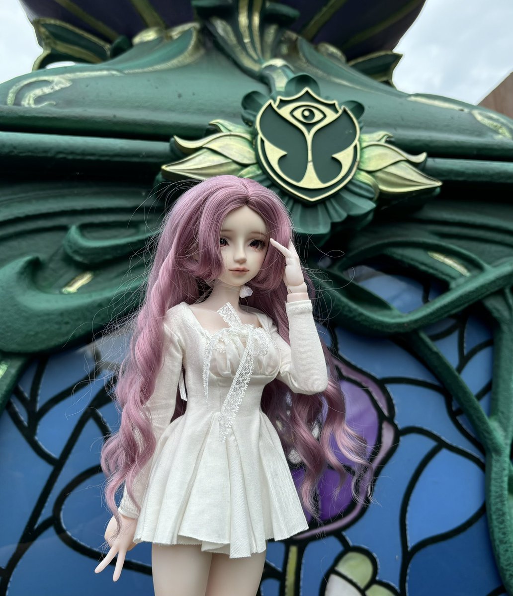 eldora_model's tweet image. 人形ブランド「ブランカ」がベルギーのTomorrowlandに上陸
Doll brand Blanca lands at Tomorrowland in Belgium
🔳ドールブランド
@Blanca_eldora
#Blanca #Tomorrowland2025