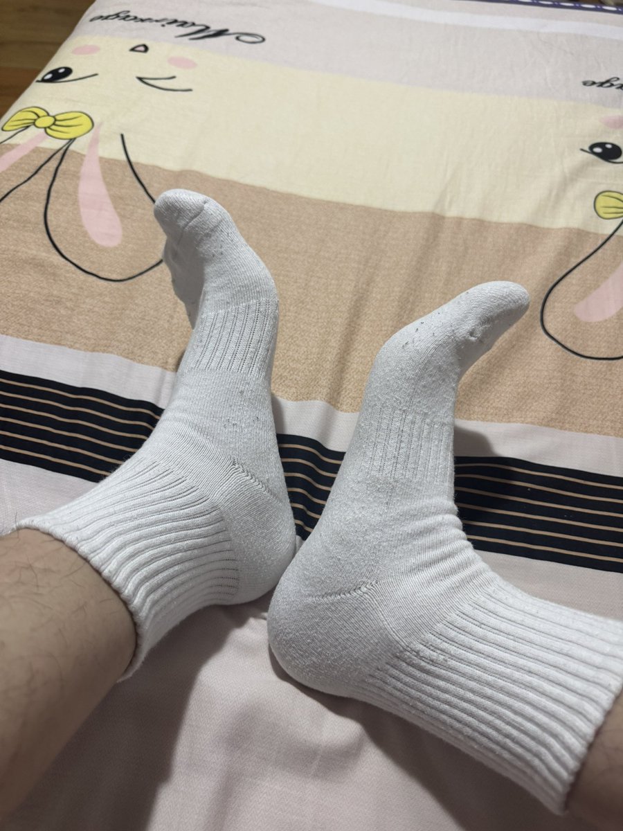 xinzai520's tweet photo. 好久没更新有没有想我 https://t.co/I3Mi4ryvp6