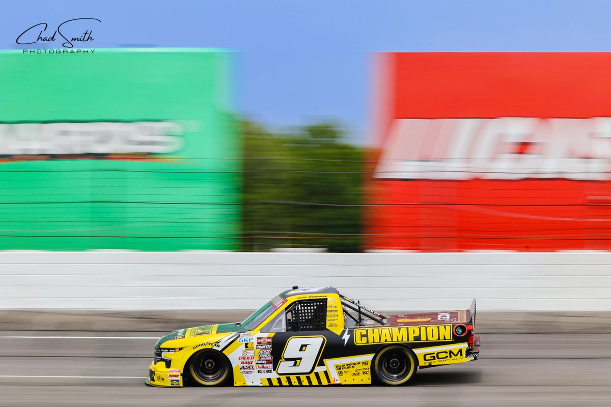 Chad200's tweet image. The combination of @NASCAR_Trucks and @RaceIRP continues to rival that of peanut butter and jelly.
Thank you for your cooperation, Mother Nature.
#NASCAR #TSport200