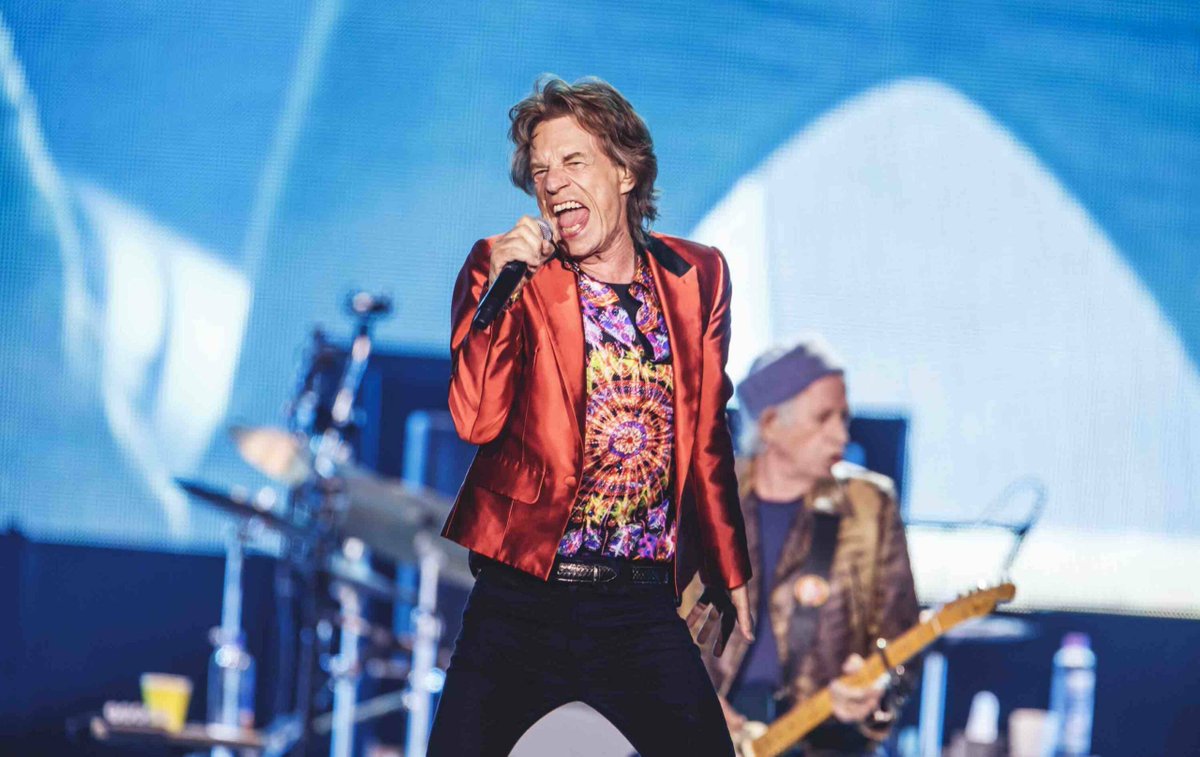 Moonlightshad1's tweet image. Mick Jagger, 82 anni oggi.
Mi piace sempre ricordare che ha la stessa età di Mario Monti che li ha compiuti a marzo.