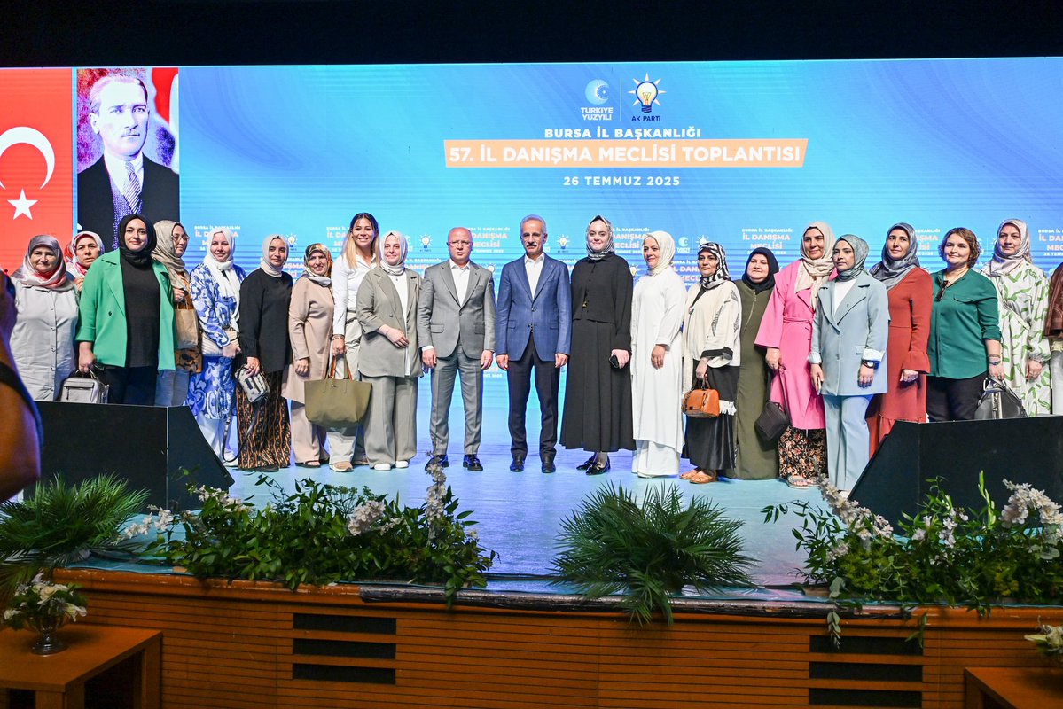 a_uraloglu's tweet image. 📍Bursa
Bursa İl Başkanlığımız tarafından düzenlenen “57. İl Danışma Meclisi Toplantısı”nı gerçekleştirdik.
Bursa’nın ulaşım altyapısı üzerine istişarelerde bulunduk.
Ecdadımızın başkenti Bursa’yı, Türkiye Yüzyılı’nın da simge şehri haline getireceğiz.
#TürkiyeHızlanıyor…