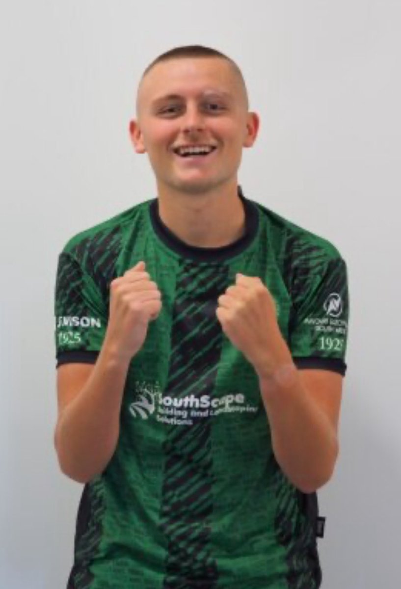 And it’s three!!! Mason Elliott on 29 mins against <a href="/AFCSTAUSTELL/">AFC St Austell</a> in the <a href="/_WesternLeague_/">Western League</a>