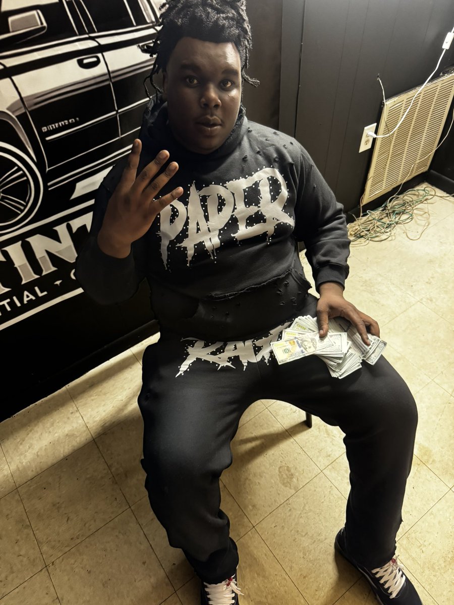 Jacboy_Jay's tweet photo. #PAPE https://t.co/qD7cBjofFH