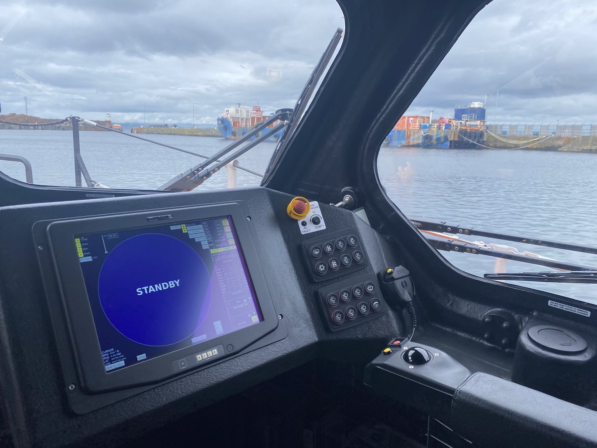 LairdSummerisle's tweet image. New Shannon class lifeboat. Nice bit of kit.
