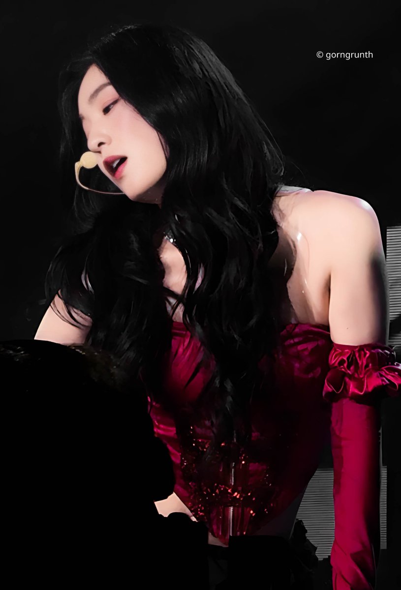 gorngrunth's tweet image. 250719 👠

#IRENE #아이린 #RedVelvet_IRENE_SEULGI_BALANCE_BKK