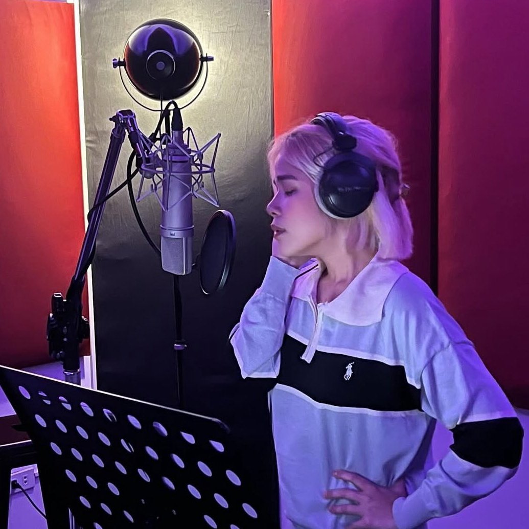 ellaeean_'s tweet image. So excited for what's in store for you two, our singing duo, MIKLA! 🫶🏻
@mikslmnc @Klarissedguzman