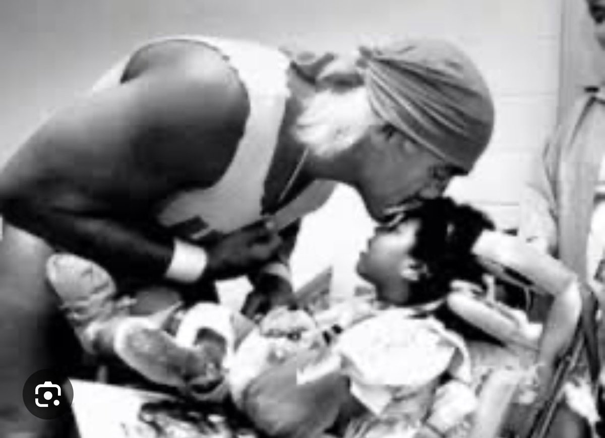 DCSuperSid's tweet image. Breaking news!! I have uncovered irrefutable evidence that Hulk Hogan was indeed a racist!! 😊 #RIPHulkHogan