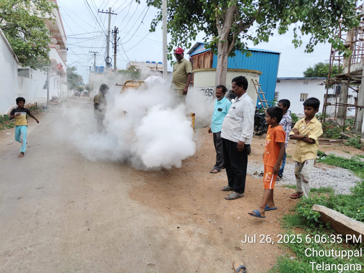 MC_Choutuppal's tweet photo. @MC_Choutuppal@MoHUA_India@RoopaMishra77@tksreedevi@cdmatelangana@SwachhBharatGov@SBMU_Telangana@tgmepma#TelanganaRising #TG100DaysActionPlan #OkaMarpu_AbhivrudhikiMalupu@Collector_YDR@ACLB_Yadadri https://t.co/bU0f5StfEl
