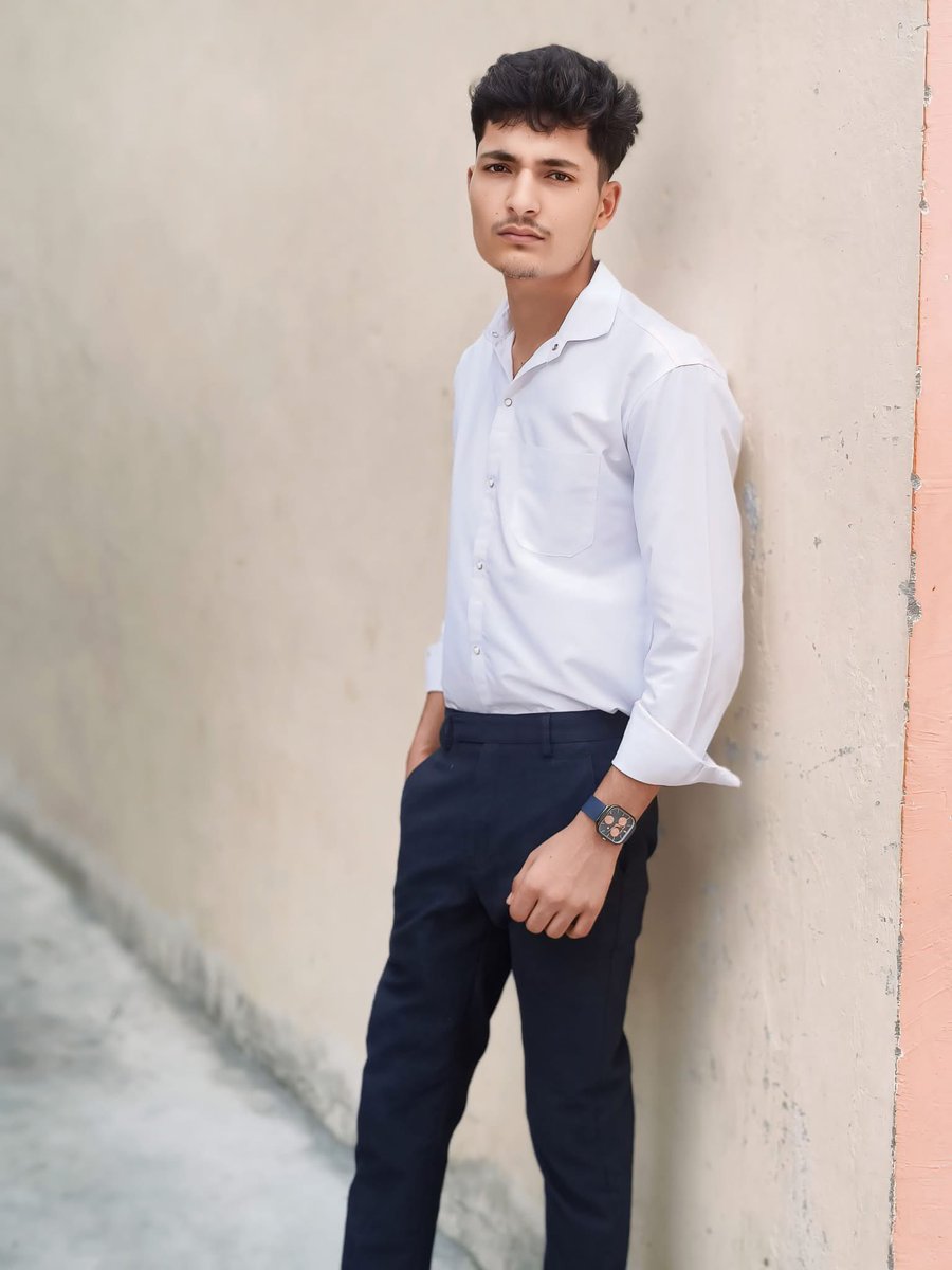 aquibmir71's tweet image. Abu Sufyan Zarger
S/O:-Late Liaqet Ali Zarger
R/O:-Kilhotran Bhallessa
My heartfelt congratulations to Sufyan Zargar who has been selected in the Indian Army today.
Another from my area .