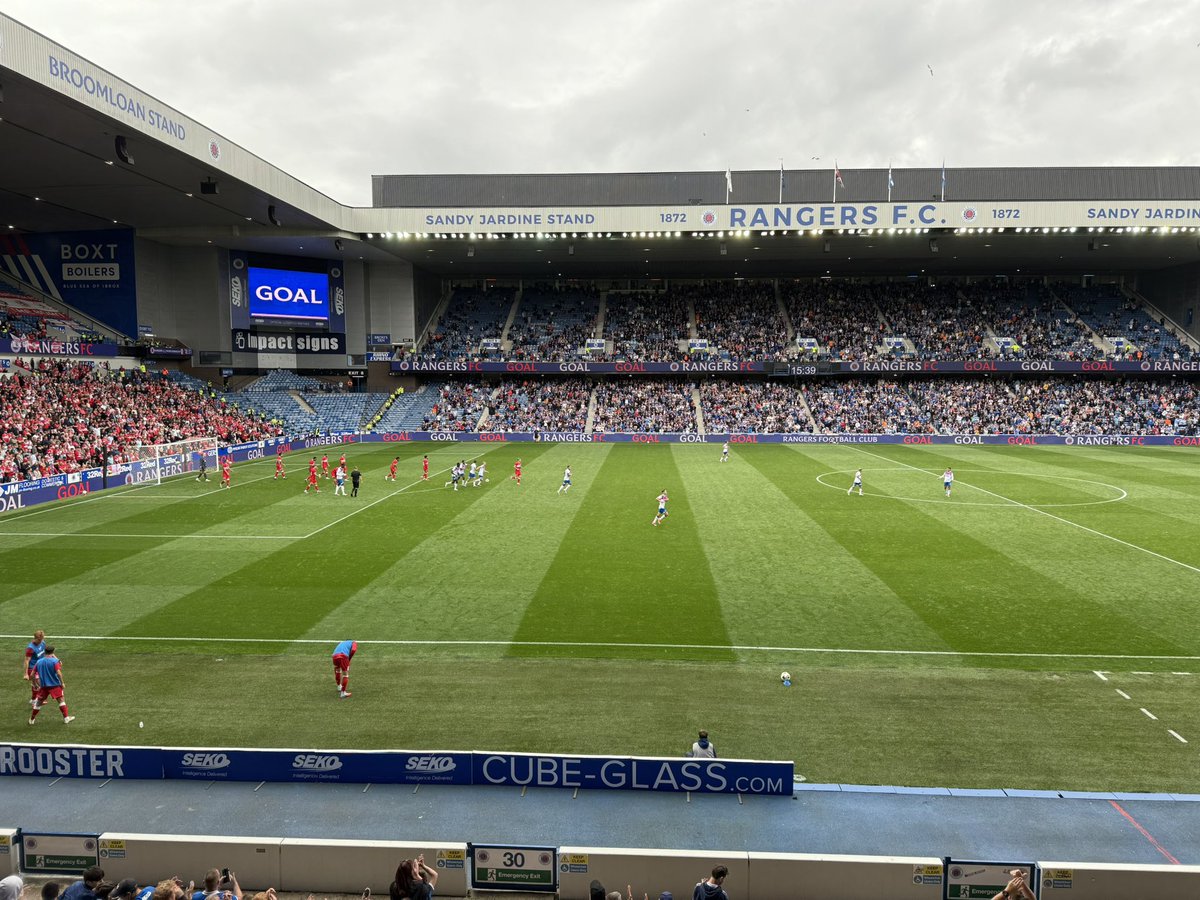 ibroxrocks's tweet image. Rangers equalise from a corner of our own. Keeper makes a brilliant save from initial header but Findlay Curtis reacts first to poke home. 2-2.