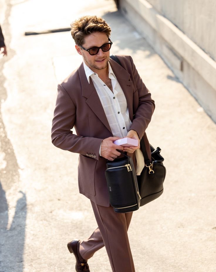 Niall Horan spotted arriving on set for ‘The Devil wears Prada 2’ in New York City today.