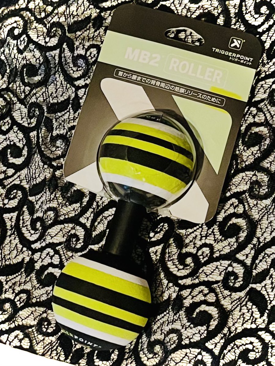 今日久々にハレス姐さん達とご飯♪
満腹大満足！楽しかった！

今月誕生日あった私に、チャンパ姐さんからマッサージボール”トリガーポイント”いただく🙌🏼

ふっふっふ〜♪
ELLEのインタビューでも言ってた〜♪
チャンウヨンも持ってる〜♪お揃い〜♪

肩甲骨周りの筋肉ほぐすぞ！
だから五十肩よ去れ👊🏻