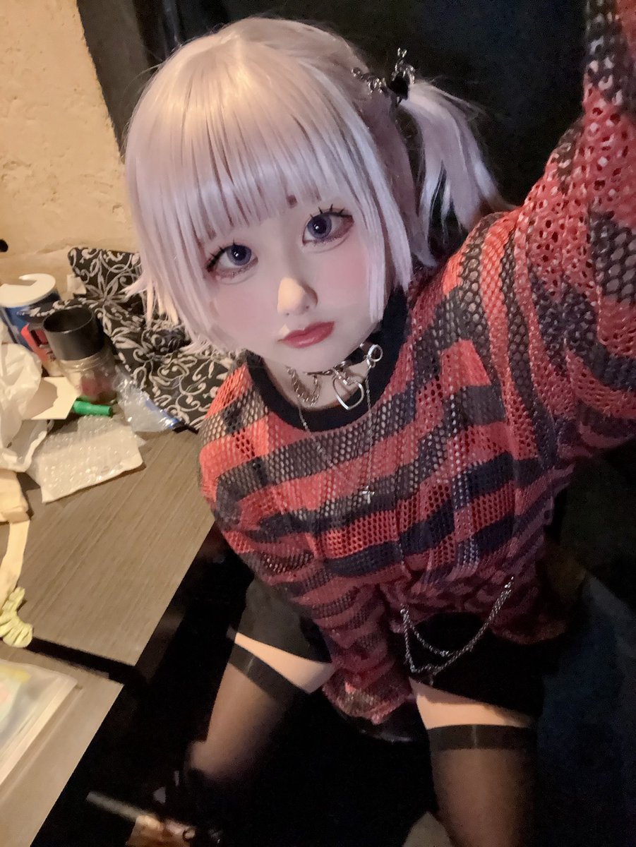 mimii_cos1003's tweet image. 今日はお疲れ様でした！！
改めて！1部気まぐれメルシィ2部ラビィ踊らせて頂きました！みみぃです！
皆さん今日のステージはお楽しみ頂けましたでしょうか！？みみぃは皆がたくさん褒めてくれるから楽しかったよぉ〜♡
また次回もお会いしましょう💕
 #かましちゃる大分
