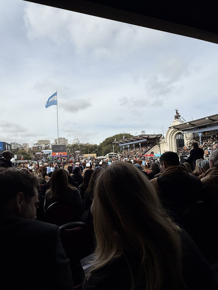 ajmechet's tweet image. Aguante el campo, aguante la Argentina
AGUANTE LA BAJA DE RETENCIONES
🇦🇷🇦🇷🇦🇷🇦🇷🇦🇷🇦🇷🇦🇷🇦🇷🇦🇷🇦🇷🇦🇷🇦🇷🇦🇷🇦🇷