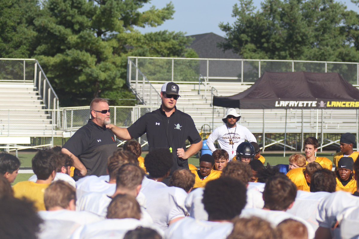 TigerFootball_ tweet picture