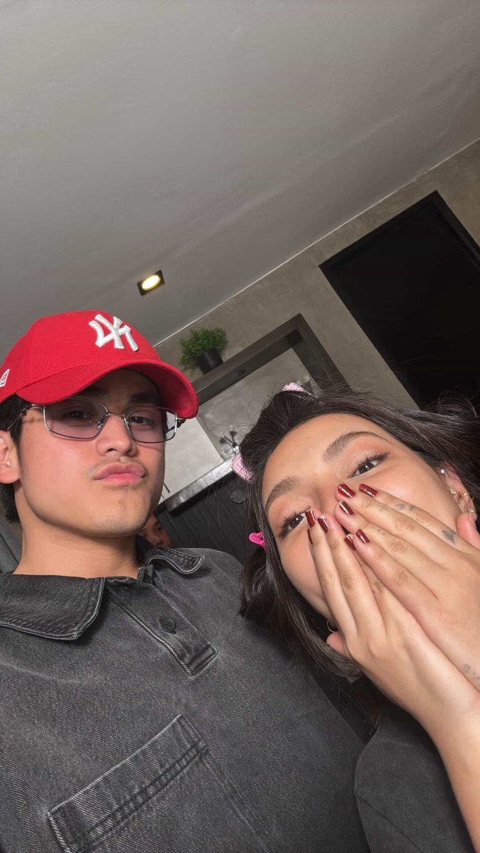 dearestwill's tweet image. si will yung akala mong laro lang yung mga chat nya pero totohanin nya pala 🥹 isa lang ba talaga ang will ashley sa mundo? final na ba 'to?