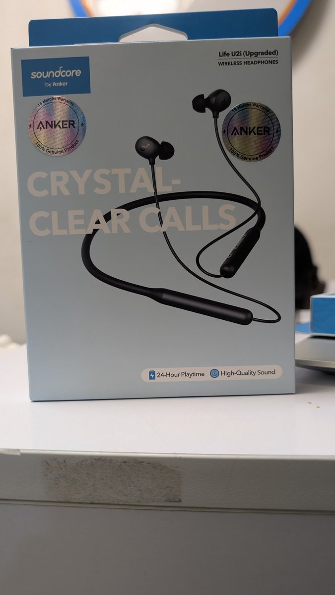 LAPTOPGARAG_'s tweet image. Available @ksh.2800
Anker soundcore wireless headphones
crystal clear calls
Up to 24hrs playtime
High quality sounds via 10mm drivers
Foldable and lightweight
IPX5 Water resistant
Bluetooth 5.3 upgraded